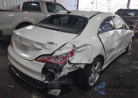 2016 Mercedes-Benz Cla 250 4Matic z USA, uszkodzony, nr VIN WDDSJ4GB4GN392956